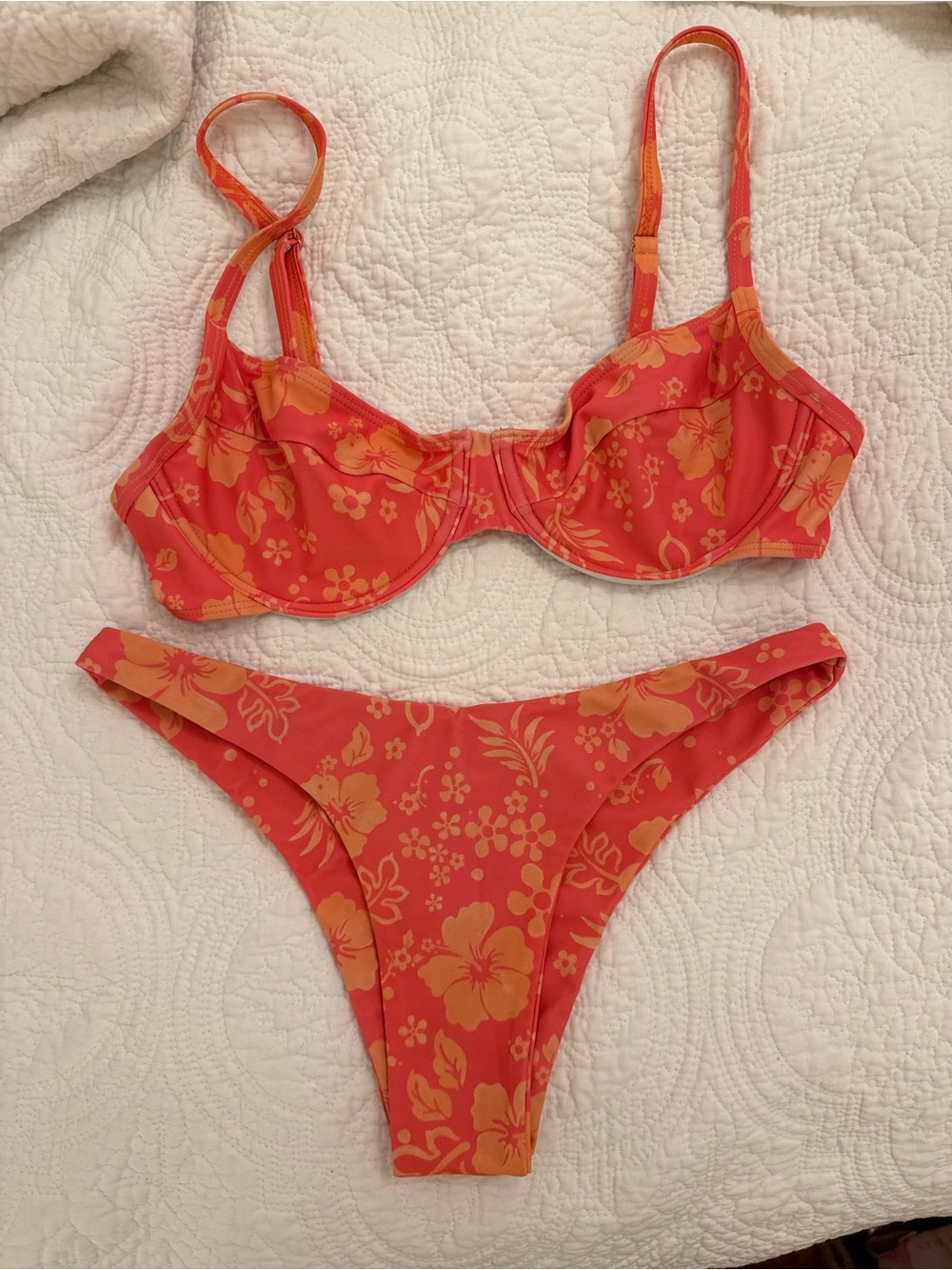 Kulani Kinis Floral Bikini Set